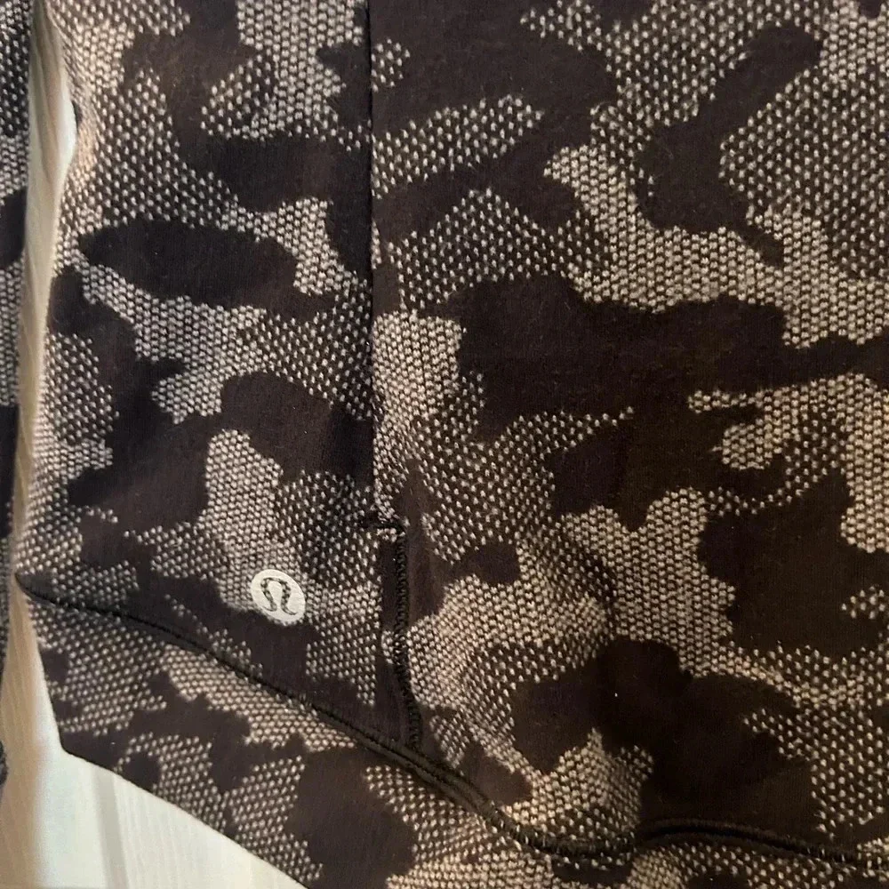Lululemon Close to Crossing Long Sleeve Rulu